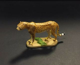 Rare Kaiyodo Red Data Cheetah Animal Figure