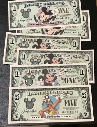 1998 A $1 Disney Dollar Bill Uncirculated Mickey 2000 Goofy 2003 A Low S