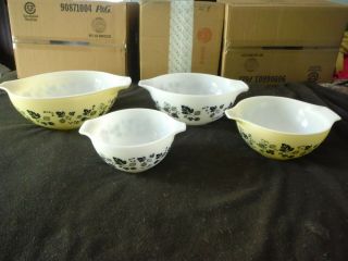 Vintage Gooseberry Pyrex Bowl Set Yellow White Black Mixing Nesting Bowls