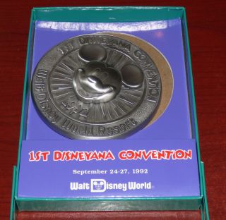 Walt Disney 1992 1st Disneyana Convention Limited Edition Coin Mickey Mouse