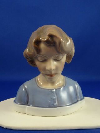 Vintage Dahl Jensen Porcelain Woman 