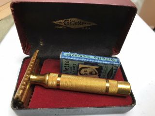 Vintage Gillette Gold Tone Open Comb Double Edge Safety Razor W/ Box And Blades