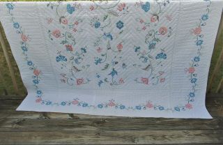 Vintage Blanket Quilt Homemade - Cross Stitch Needlepoint Floral 90x76