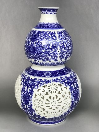 Chinese Antiques Handmake Porcelain Blue And White Porcelain Gourd Shape Vase B1