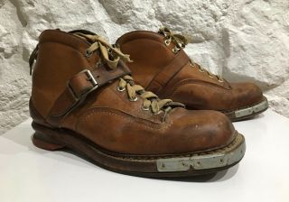 Vintage Chippewa Wwii U.  S.  Army 10th Mountain Division Leather Ski Boots Size 11