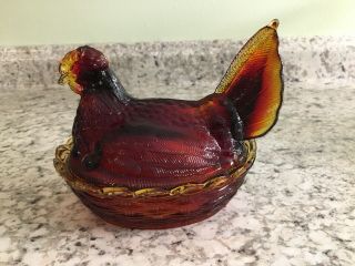 Glass Chicken Hen On Nest Red/ Amberina