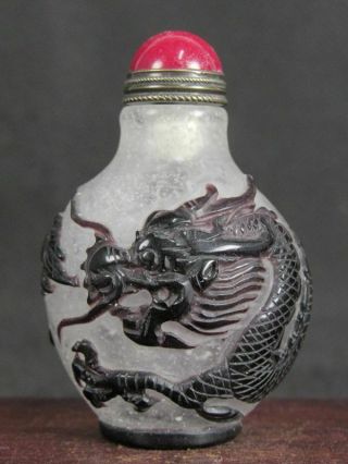Chinese Dragon Carved Peking Overlay Glass Snuff Bottle