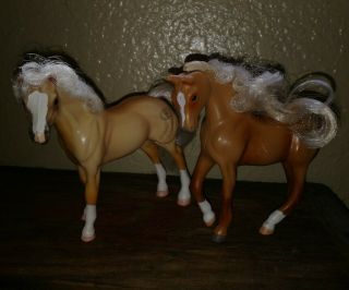 Grand Champion Gc Palomino 2 Horse Set Brushable Hair 3 " 1995 Empire Inds.  Toys