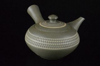 Z3586: Japanese Tokoname - Ware Unglazed Green Pottery Teapot Kyusu Sencha,  Auto