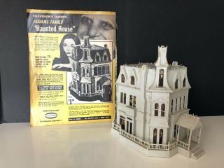 Vintage 1965 Aurora Addams Family Haunted House Model Kit 805 - 198 Updated