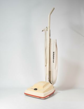 Vintage Eureka 1432 Upright Bagged Vacuum Cleaner Usa Made Mcm