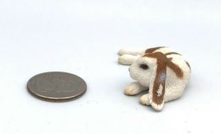 Schleich LOP RABBIT LAYING DOWN Bunny Retired 2010 Animal figure 3