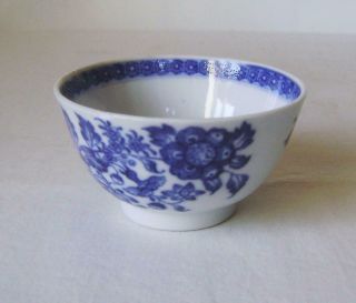 C.  18th Chinese Porcelain Tea Bowl With Blue & White Floral Decoration : A/f