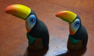 Set Of Fired Ceramic Tucans From Costa Rica Figurines 4 " And 3 1/4 " Inch Tall