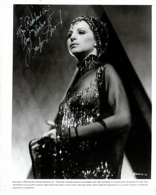American Pop Singer,  Oscar Winner Actress Barbra Streisand,  Signed Vintage Photo