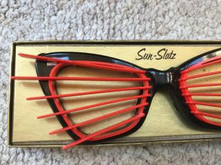 1950s Red/black Sun - Slatz Sunglasses Shades South Bend Nos Vintage Auto Hot Rod