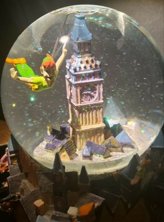 2001 Disney Peter Pan 50th Anniversary Musical Water Snow Globe Hallmark 3
