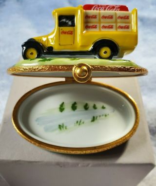 Vintage Coca Cola Bright Yellow Delivery Truck Limoges France Trinket Box,  n.  83 2