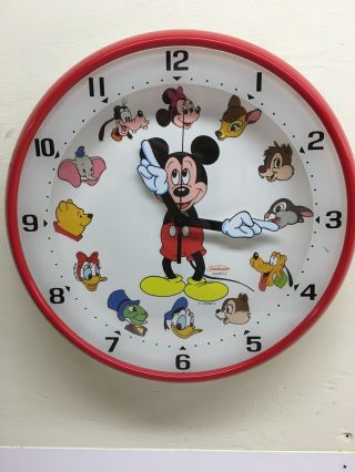 Vintage Mickey Mouse Disney Wall Clock,  12 Friends