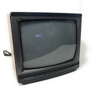 Vintage 1992 Magnavox RR1337 - W101 Color CRT TV Gaming Wood Grain 3