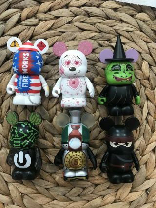 6 Disney Vinylmation Vinyl 3” Figures.  Great For Gifts And Holidays