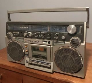 Vintage Retro 80’s Toshiba Boombox Ghetto Blaster Rt - 200s Speakers Sound System