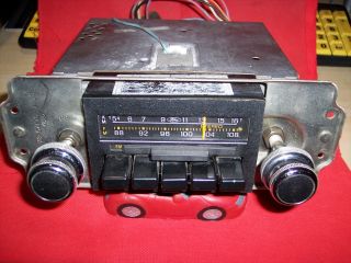 VINTAGE Ford OEM AM - FM STEREO RADIO 4 SPKR SERVICED WITH KNOBS,  PLUGS 2
