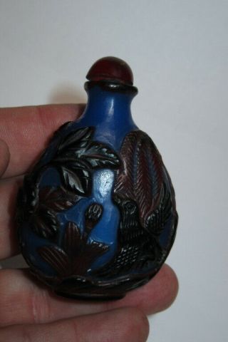 FINE OLD CHINESE ASIAN SNUFF BOTTLE - hand carved PEKING GLASS BLACK RAVEN BIRD 3