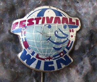1959 World 7th Youth Festival Democratic Federation Wfdy Vienna Pin Badge