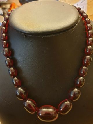 Vintage Art Deco Red Cherry Amber Bakelite Bead Necklace - 31 Gr