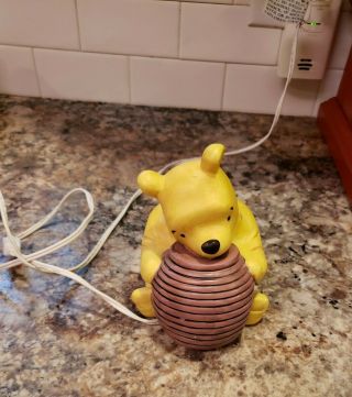 Vintage Disney Winnie The Pooh Charpente Night Light Ceramic Table Lamp 6.  25 "