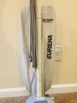 Vintage Eureka ESP Upright Vacuum Cleaner Model 2105 3