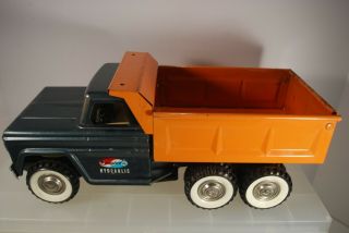 Vintage STRUCTO PRESSED STEEL HYDRAULIC DUMP TRUCK DUAL TANDEMS 1960 ' s 3