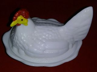 Vintage Fenton Chicken / Hen on a Nest Milk Glass Dish Trinket Box 3