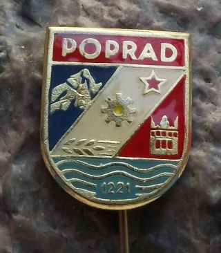 Poprad Deutschendorf Slovakia High Tatra Mountain Ski Resort Heraldic Pin Badge