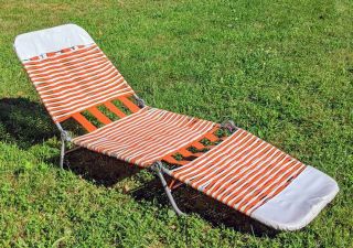 Vtg Orange Folding Lawn Lounge Chair Beach Deck Pool Vinyl Tube Plastic Retro