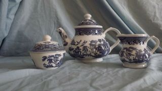 Vintage Blue Willow Churchill England Tea Set - Tea Pot Creamer Sugar Bowl W Lid