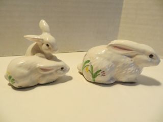 Ceramic Small Mother Rabbit And Baby Bunnies Figurines