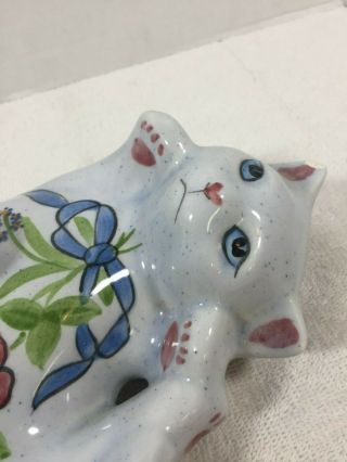Vintage N.  S.  Gustin Co.  Ceramic Playful Cat Figurine Hand Decorated & Made in USA 2