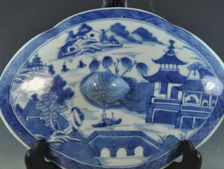 Antiqu Chinese Export Blue and White Porcelain Canton Cover for a Dish 3