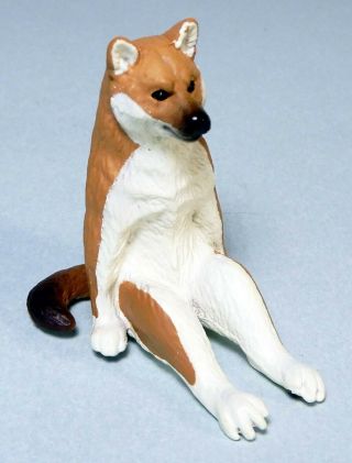 Kitan Club Sitting Animal Series Dog Sesame Shiba Inu Mini Figure
