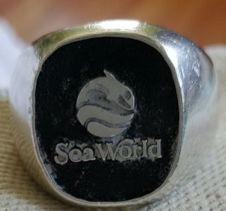 Sea World Park Vintage Employee 20 Year Service Award Silver Ring.  Size 10