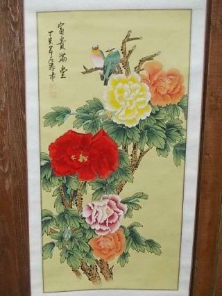 896 / LARGE VINTAGE CHINESE SCROLL WITH HAND PAINTED FLOWERS AND BIRDS 141CM 2