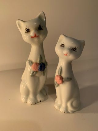 2 Vintage Porcelain Cat Figurines 4 1/2” And 5 1/2” Made In China