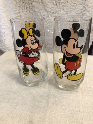 1970’s Pepsi Collector Series Walt Disney Productions Mickey And Minnie Glasses