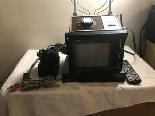 Vintage Audiovox 6 " Mini Color Tv,  Avt 600 With Analog Converter Box And Cables