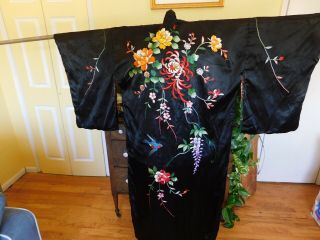 Vintage Japanese Kimono Black Silk Floral Embroidered Reversible Chrysanthemum