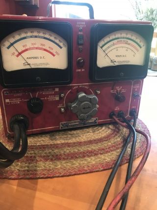 Vintage Sun Electric Corp.  Volt Ampere Tester,  Mo.  No.  Vat - 28,  D.  C.  Volts 6 - 12