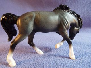 Breyer Stablemate G3 Rivet Horse Grey Roan Only From Mystery Foal Set 5442