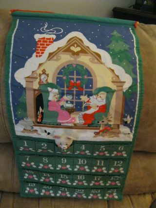 Vintage Avon Christmas Countdown Calendar Santa Claus With Mouse